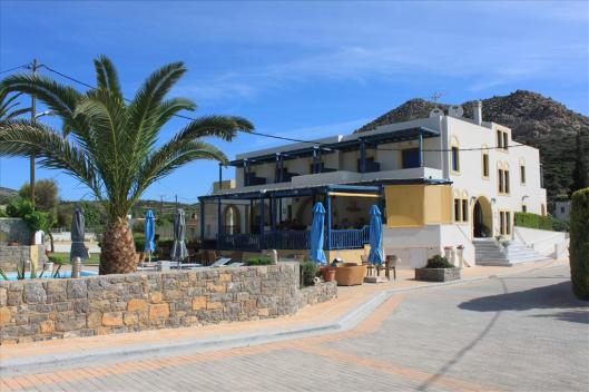 Emborios Bay Hotel and Mavra Volia Beach South Chios (15)