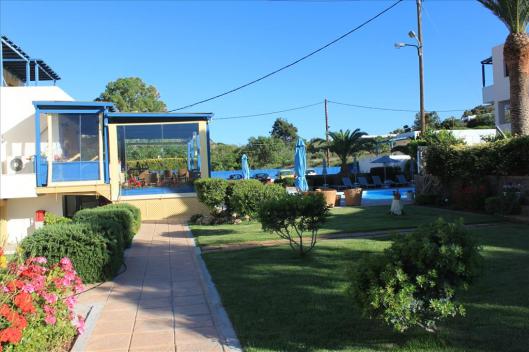Emborios Bay Hotel and Mavra Volia Beach South Chios (6)