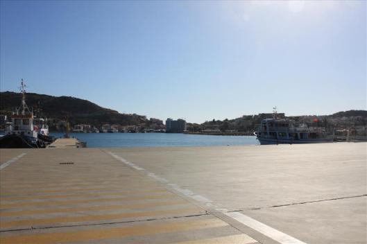 Ulusoy çeşme Ferry Terminal Pictures  (2)